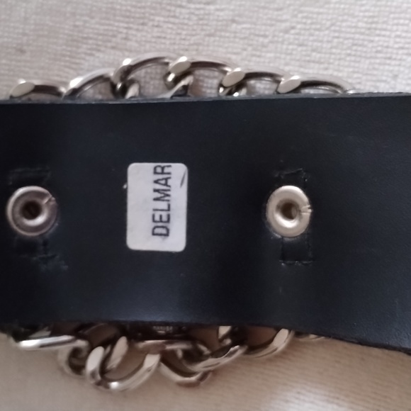 Vintage " "Never Worn" Del Mar Appear Quartz With Silver Chains/Rivets,Black - Picture 3 of 6